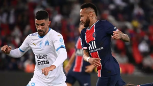 Tio de zagueiro acusado por Neymar de racismo revela que sua família foi ameaçada