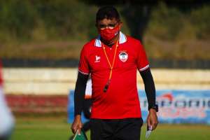 Série D: Após jogo-treino, Flávio Araújo se mostra preocupado com estreia do River-PI