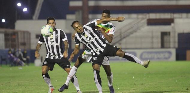 Ceará soube aproveitar as falhas do Brusque
