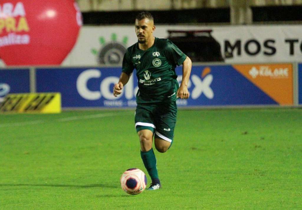 Rodrigues foi um dos jogadores emprestados a Aparecidense (Foto: Rosiron Rodrigues/Goiás EC)