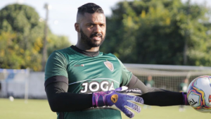 Série C: Goleiro ex-Fla e Corinthians pega gancho do STJD e desfalca Botafogo-PB