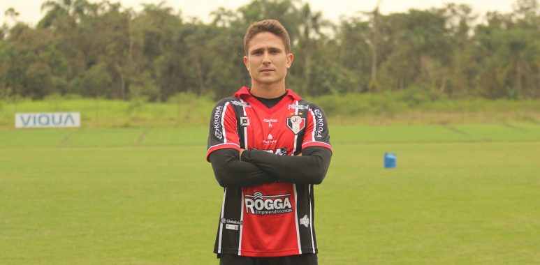 Série D: Joinville apresenta lateral ex-Atibaia e atacante campeão com o Atlético-GO