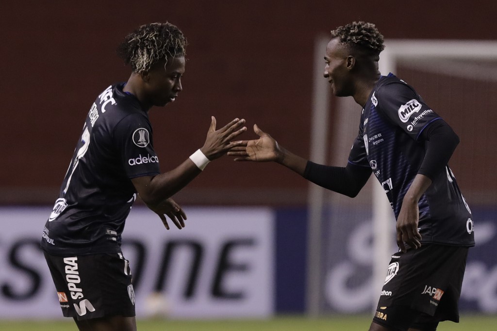 LIBERTADORES: Flamengo e São Paulo decepcionam em noite trágica para os brasileiros