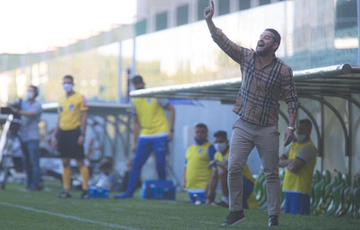 Lanterna da Série B, diretoria do CSA faz o fácil e dispensa Argel Fuchs