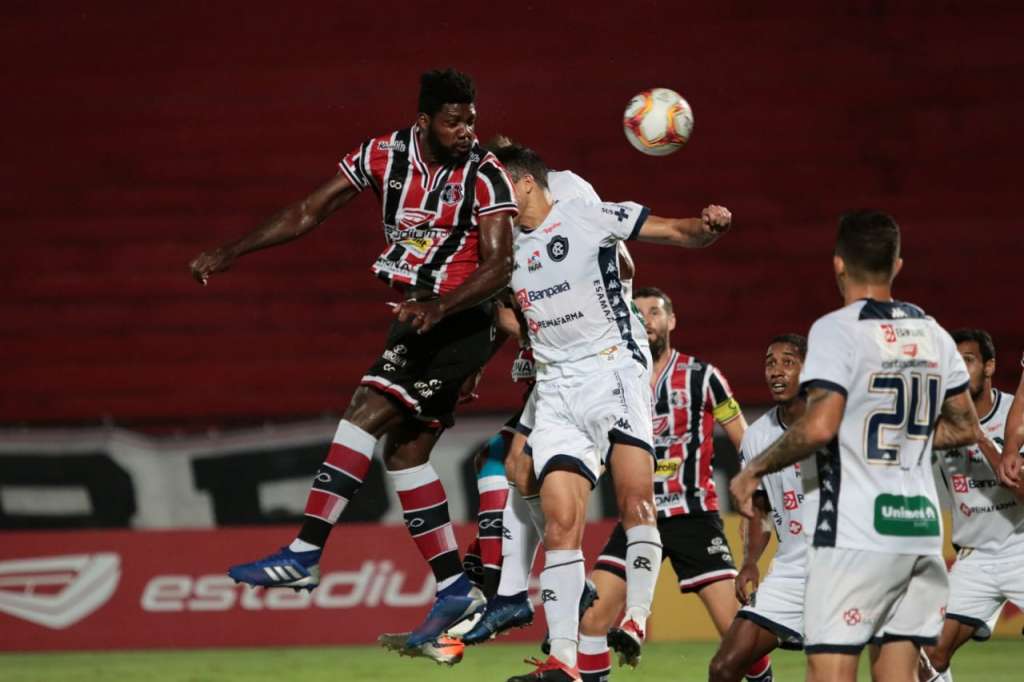 Diante do Manaus-AM, Santa Cruz tenta embalar para manter liderança 