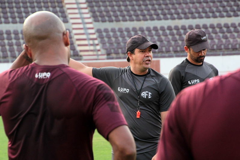 Série D: “A Ferroviária está preparada”, garante técnico antes da estreia