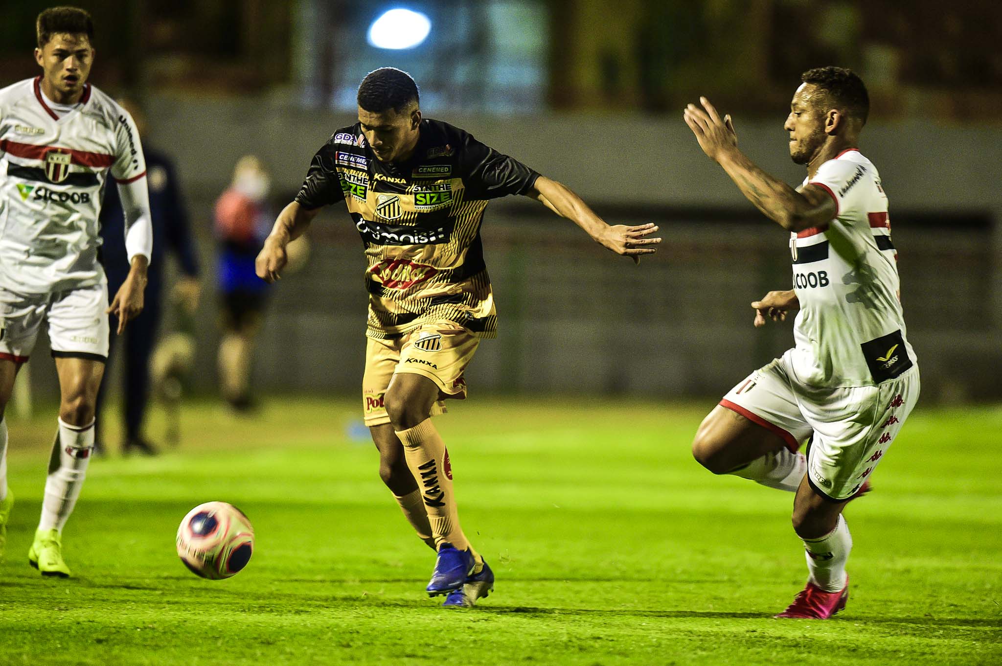 Joinville-SC x Novorizontino – Tigre estreia fora de casa no complicado Grupo A8