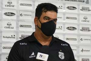 Técnico campeão estadual deixa time da Série C: 'Mudança é necessária'