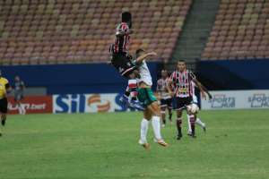 Manaus-AM 0 x 0 Santa Cruz - Em jogo de tempos distintos, Gavião e Cobra empatam