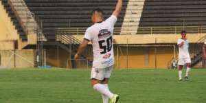 Paulista A3: Atacante rodado nas divisões de acesso comemora marca pelo EC São Bernardo