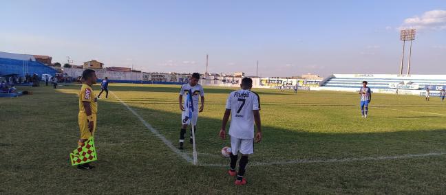 Atlético Cajazeiras-PB 1 x 2 Globo-RN – Trovão falha e não derruba Águia