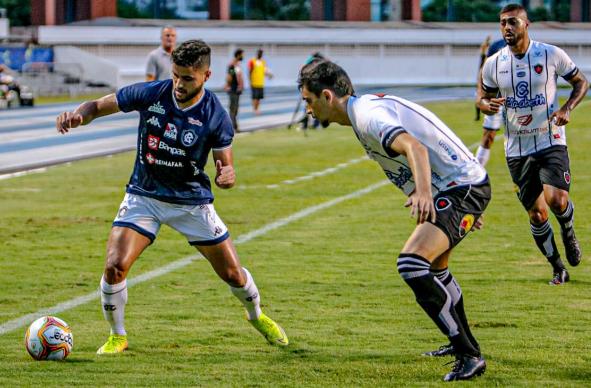Marcação do Botafogo-PB funcionou bem. Foto: Samara Miranda - Remo
