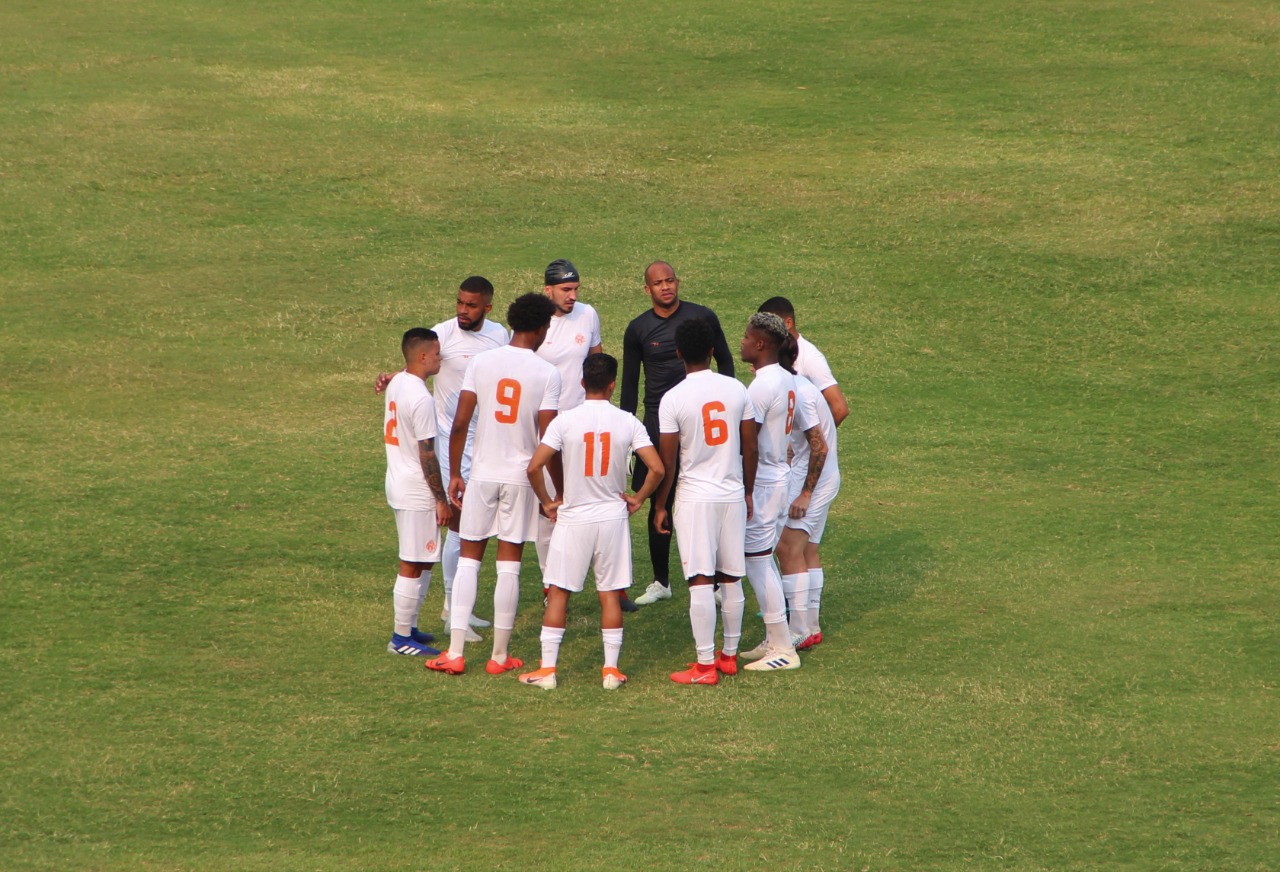 Atibaia faz quatro gols no primeiro tempo e vence Itapirense em amistoso