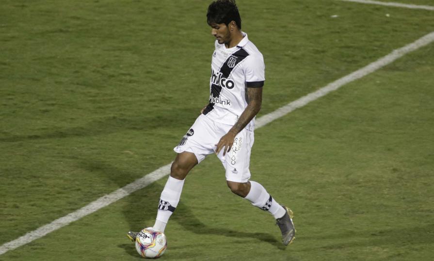 Recuperado da Covid-19, volante comemora jogo pela Ponte e foca na Copa do Brasil