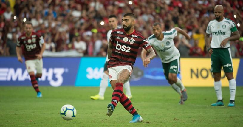 Flamengo aciona CBF e pede adiamento do duelo contra o Palmeiras