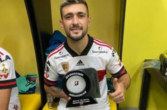 Arrascaeta foi o melhor em campo