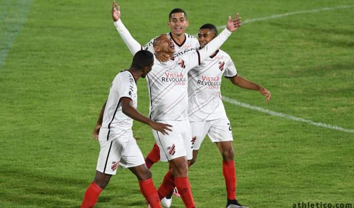 ‘Waltinho’ testa positivo para covid e desfalca Athletico-PR na Libertadores