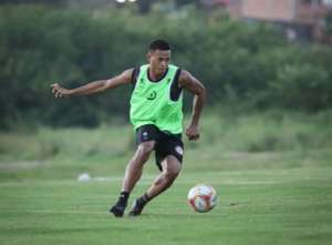 Série C: Lateral volta a sentir dores e segue desfalcando Jacuipense-BA