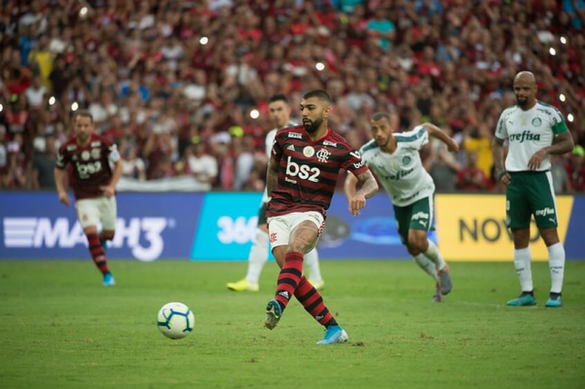 Dirigente da CBF praticamente descarta adiamento de Palmeiras x Flamengo