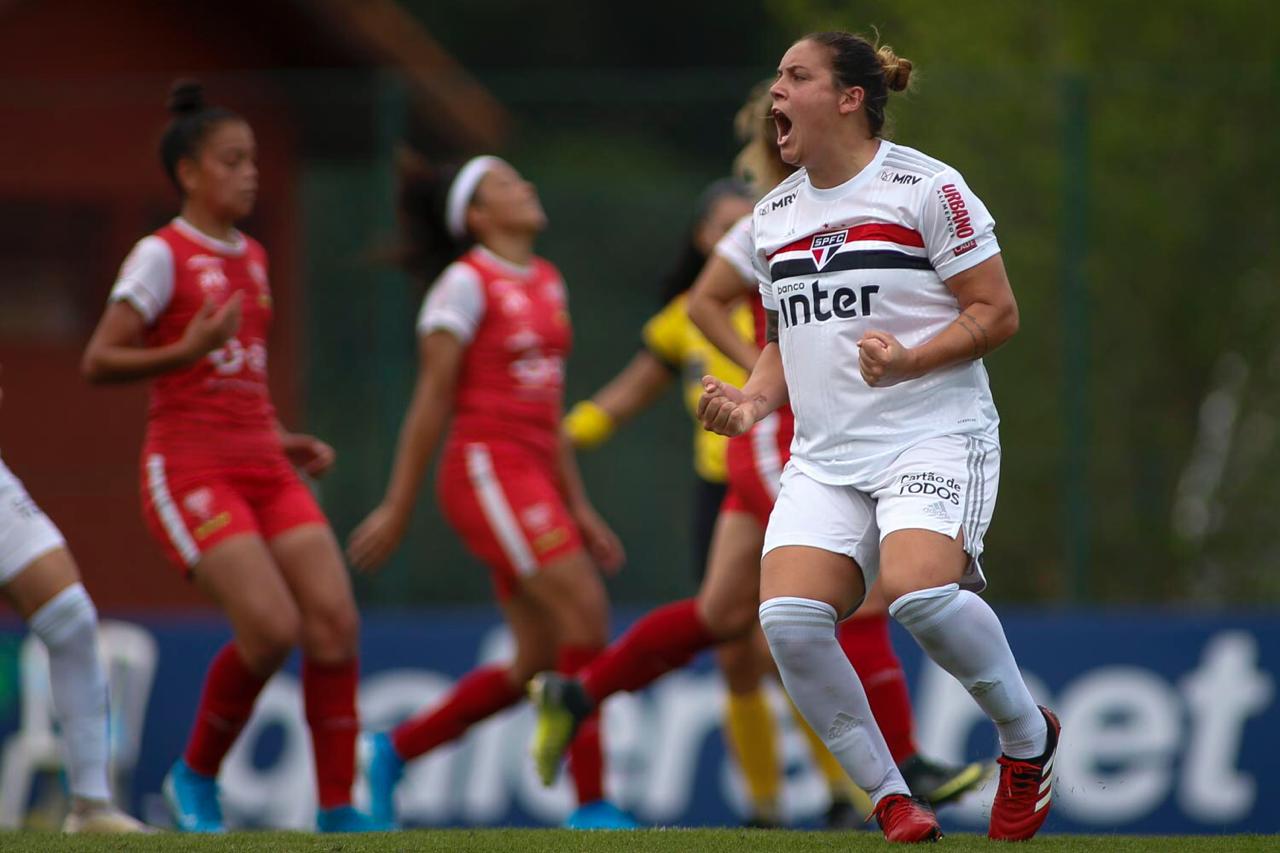 BRASILEIRO FEMININO: Com hat-trick, São Paulo goleia Audax e retorna ao G8