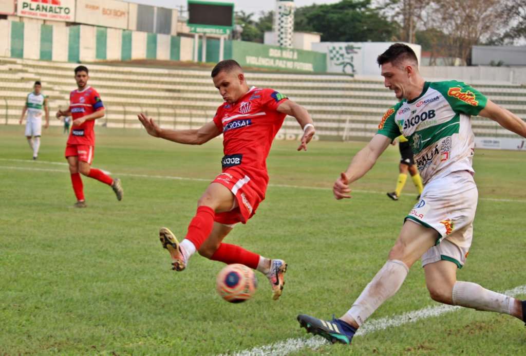 Capivariano vem de empate com o Rio Preto fora de casa (Foto: Muller Merlotto Silva)