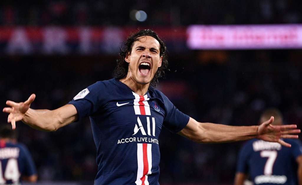 Cavani recebeu uma proposta milionária do Atlético-MG