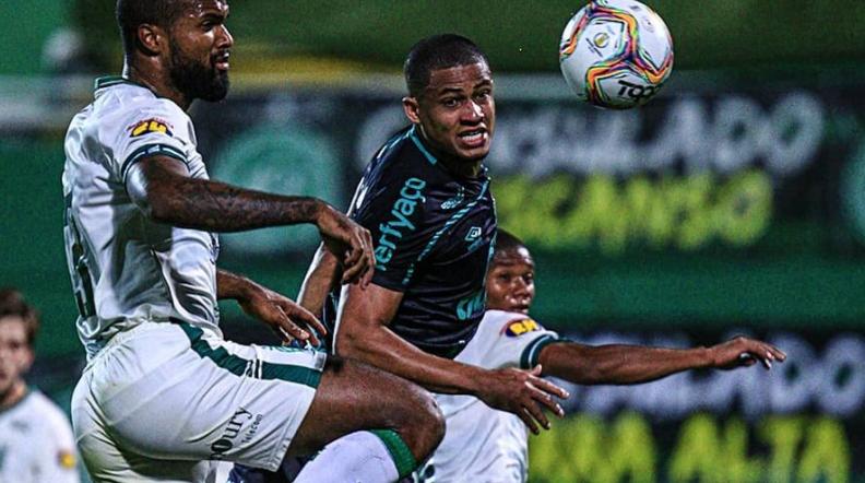 Chape e América-MG fizeram jogo equilibrado