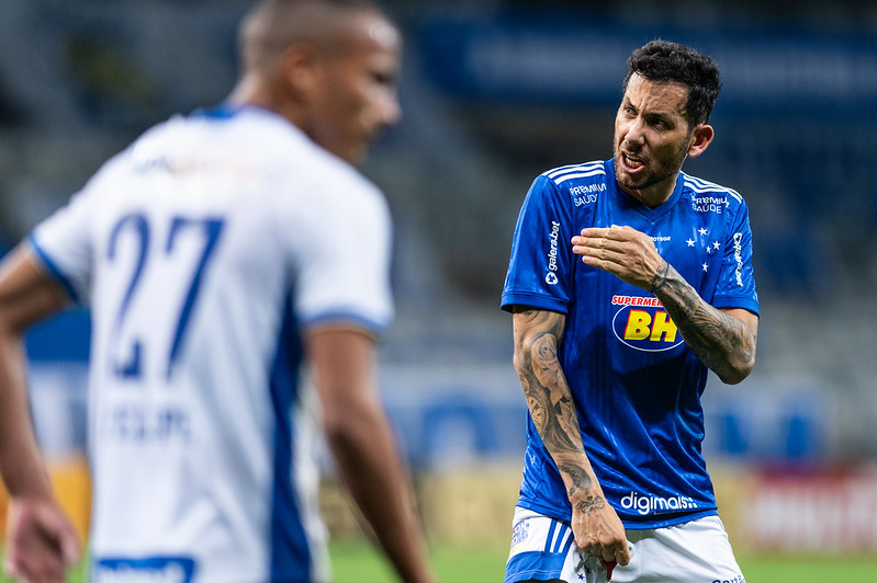 SÉRIE B: Avaí e CRB vencem na rodada; Cruzeiro perde mais uma