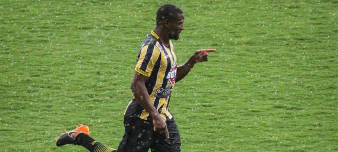 Volta Redonda-RJ x Brusque-SC – É duelo pelas primeiras colocações do Grupo B