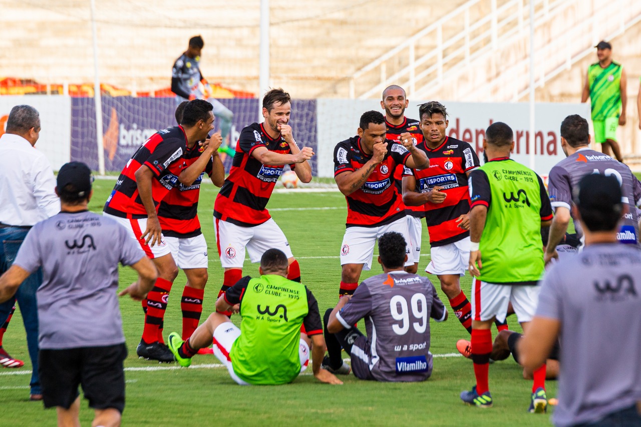 Campinense-PB 2 x 0 Afogados-PE – Raposa joga bem e vence a primeira na Série D!