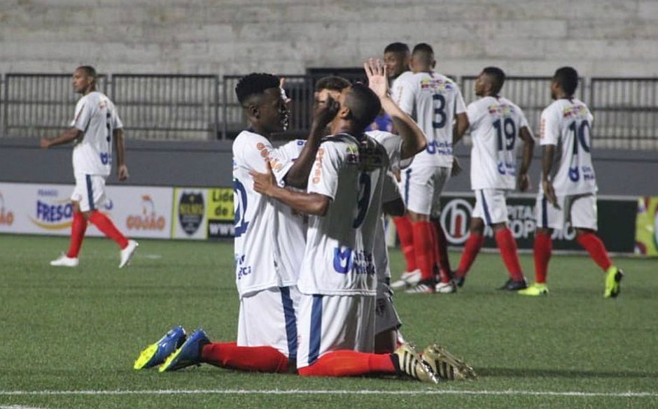 Bahia de Feira-BA 2 x 0 Villa Nova-MG – Tremendão se impõe e vence a primeira!