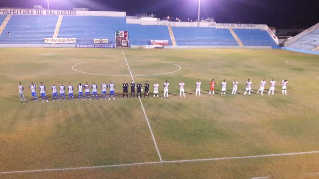 Salgueiro-PE vence o Atlético Cajazeiras-PB na Série D (Foto: Darlando Barros) - Darlando Barros