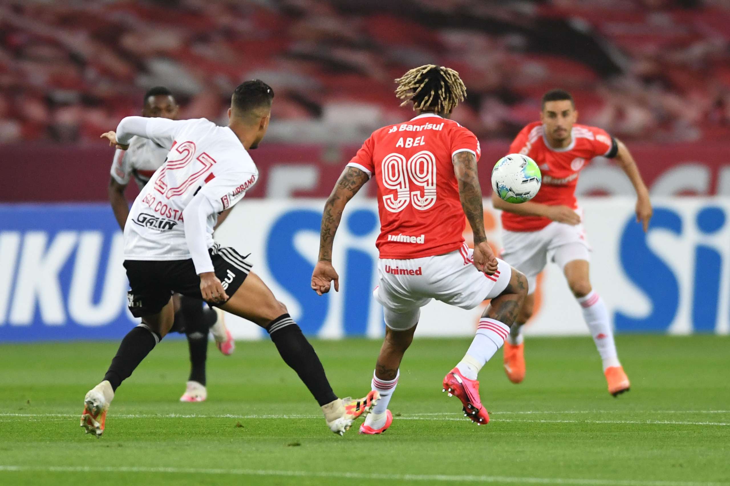 Igor Gomes reflete o sentimento dos são-paulinos após empate: ‘Resultado injusto’