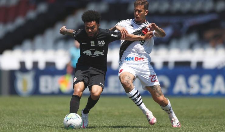 Claudinho sempre bem acionado no RB Bragantino