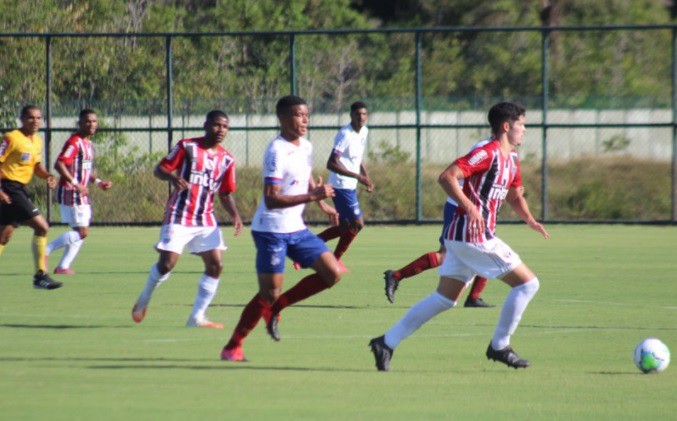 Diante do Bahia, São Paulo venceu a segunda no Brasileirão Sub-20 (Foto: Rafael Machado/Bahia)