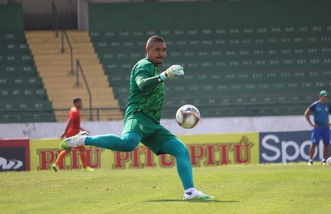 Série B: Ricardo Catalá aguarda departamento médico para escalar o Guarani