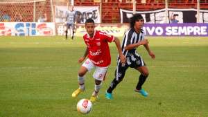 Paulista A2: Alex Reinaldo busca acesso em jogo centenário pelo São Caetano