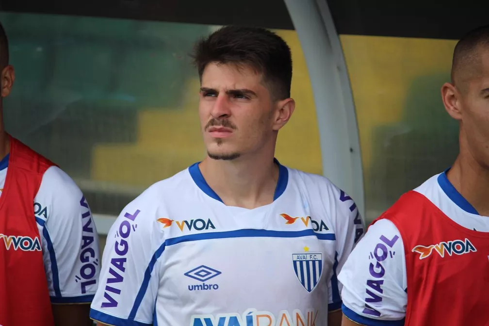 Série C: Time da Série B confirma empréstimo de dupla para o Santa Cruz