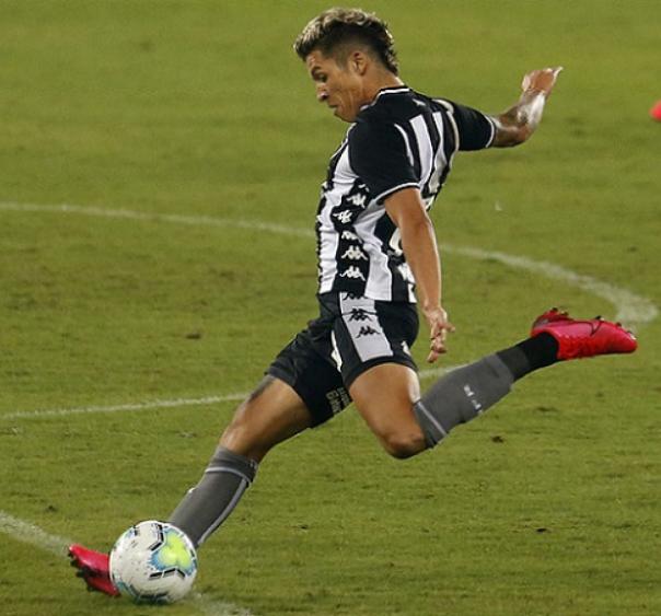 Bruno Nazário: brilhando no Botafogo-RJ