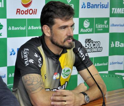 Série B: Guarani ainda sem goleiro titular e liberou Cavichioli ao América-MG
