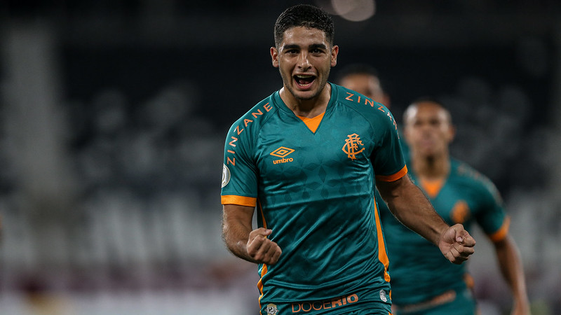 Fluminense bate o Coritiba. Foto: Lucas Merçon