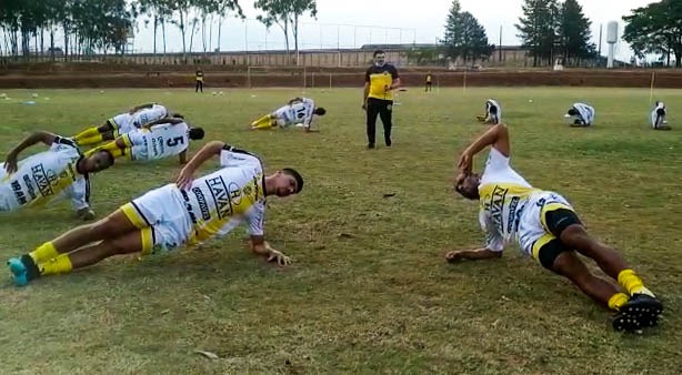 Série D: Técnico do FC Cascavel elogia Ferroviária, mas avisa: ‘Estamos na briga’