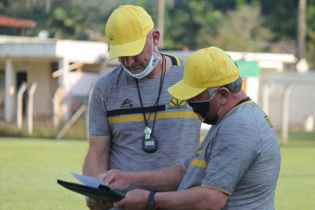 Com um treino no CT do adversário, o Criciúma encerrou a sua preparação nesta terça-feira (29) 