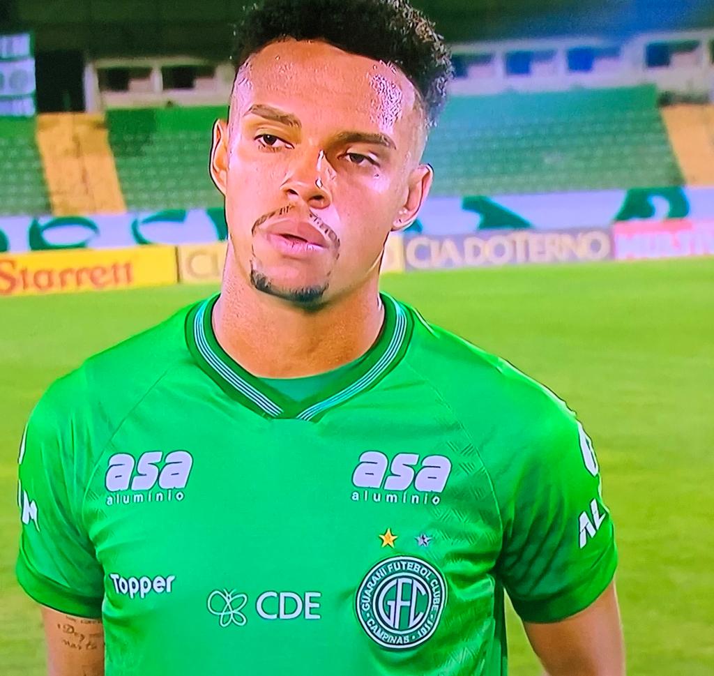 Após empate, lateral do Guarani dispara contra arbitragem: “Veio mal-intencionado”