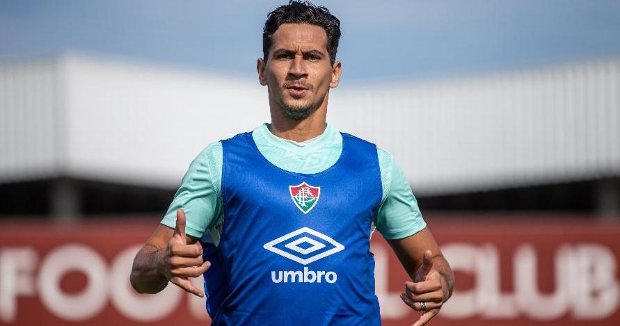 Autor de gol contra o Coritiba é mais um com Covid-19 no Fluminense