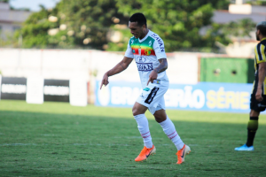Série C: Com desfalques ante Londrina, Brusque anuncia saída de atacante