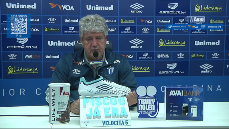 Série B: Geninho tem desfalques importantes no Avaí para jogo contra CRB