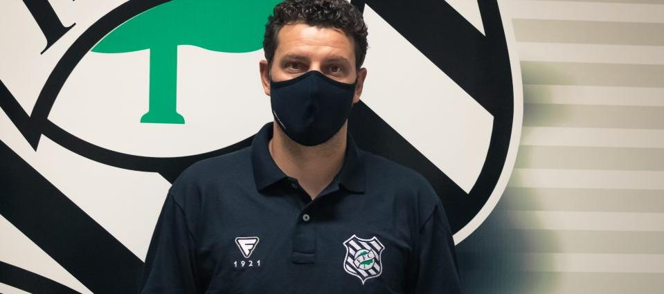 Clube da Série B registra quatro casos de Covid-19, sendo dois jogadores