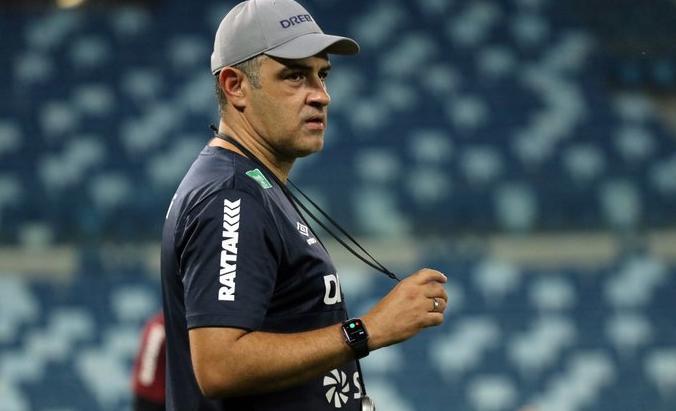 Série B: Marcelo Chamusca prepara mudanças para líder encarar o Cruzeiro
