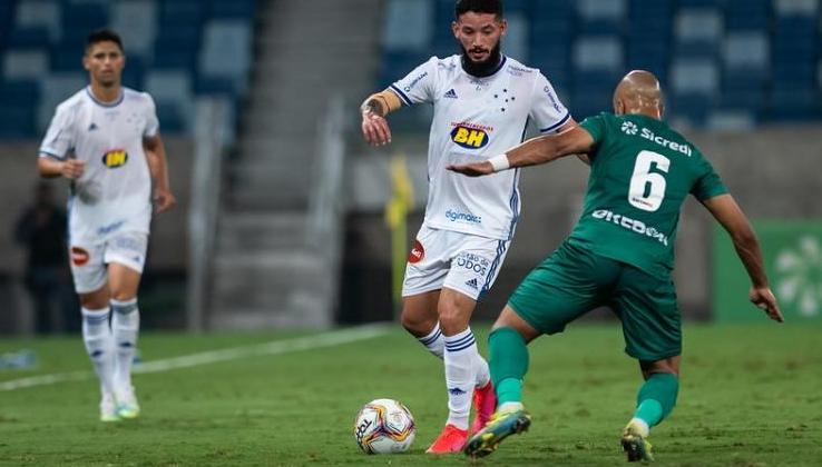 Cuiabá e Cruzeiro jogaram no forte calor de Cuiabá